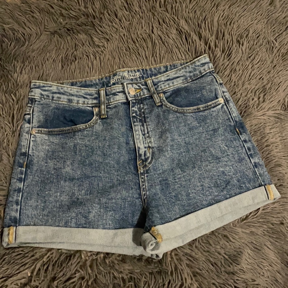 Wild Fable High Rise Cuffed Short